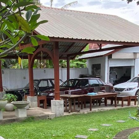 Ice Berg Apartment Dehiwala-Mount Lavinia Bagian luar foto
