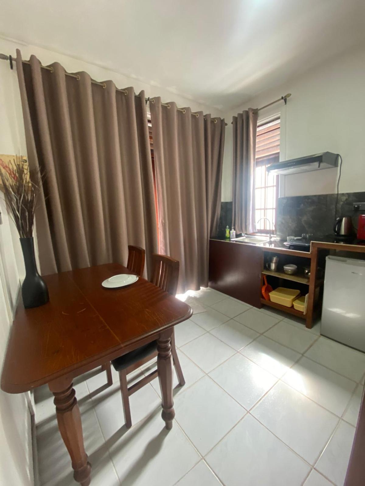 Ice Berg Apartment Dehiwala-Mount Lavinia Ruang foto