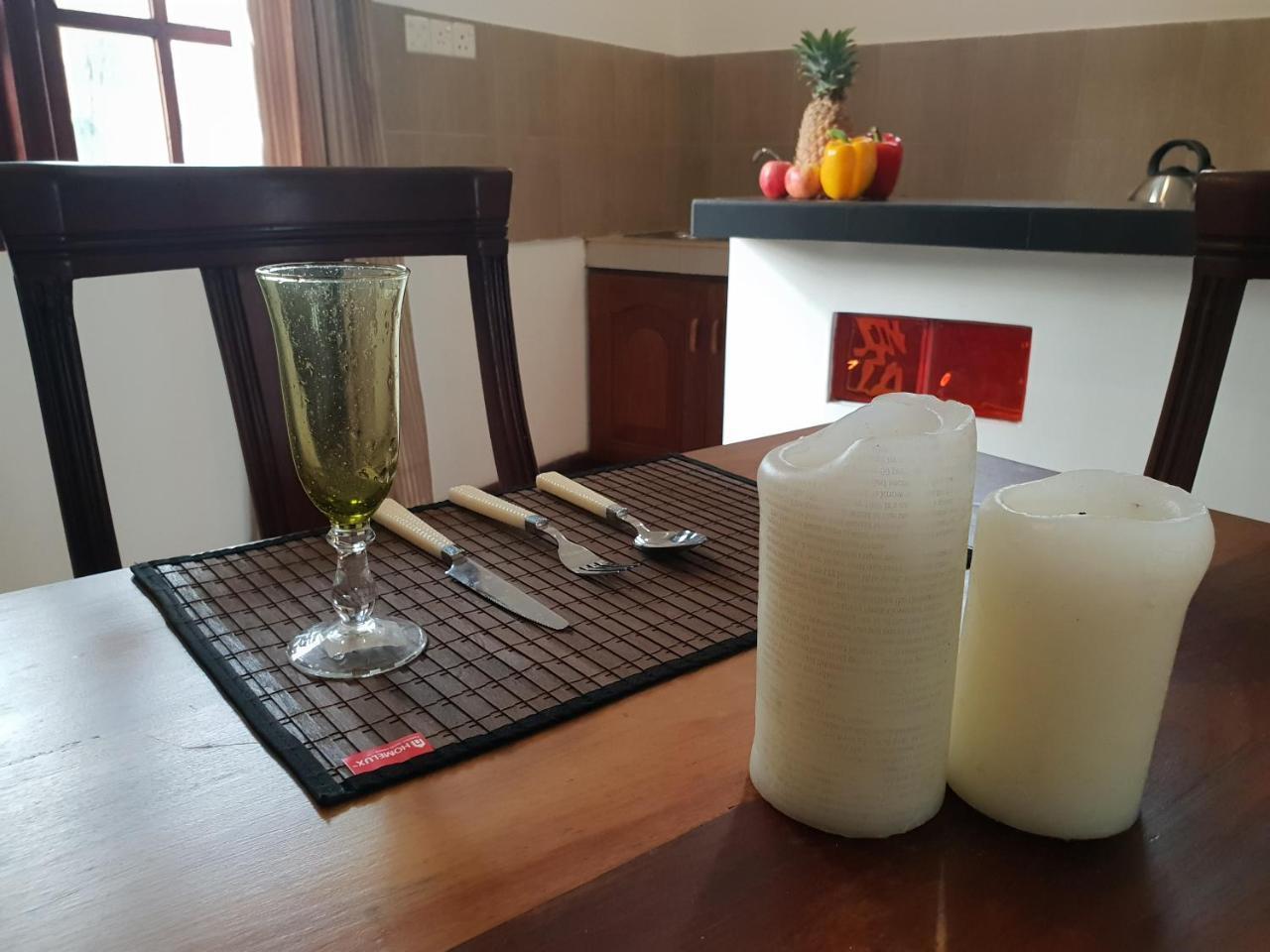 Ice Berg Apartment Dehiwala-Mount Lavinia Bagian luar foto